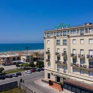 President 4*, Viareggio Italy